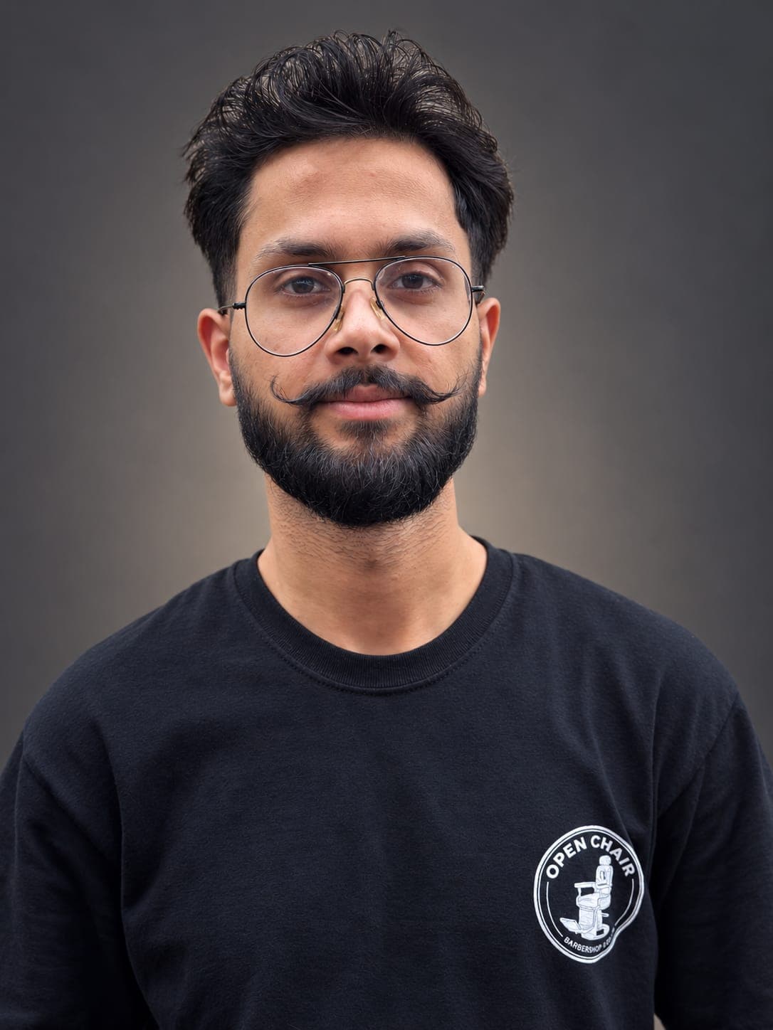 Anmol, Barber at Open Chair