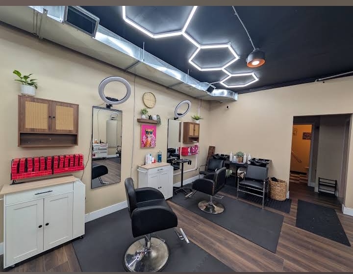 Open Chair barbershop styling session